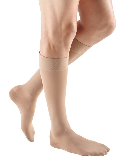 mediven plus, 20-30 mmHg, Calf High with Silicone Topband, Closed Toe